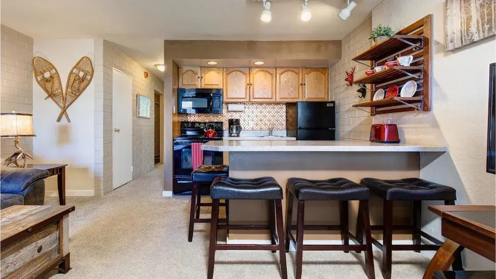 1704 Captain Molly Drive Condo 1 Bedroom 1 Bathroom Condo