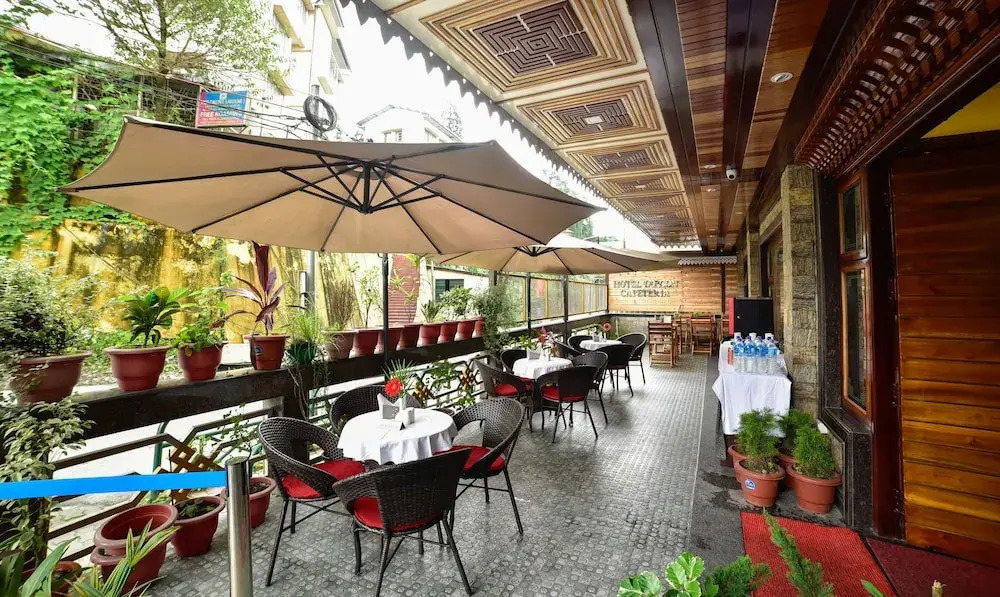 Hotel Tarcon
