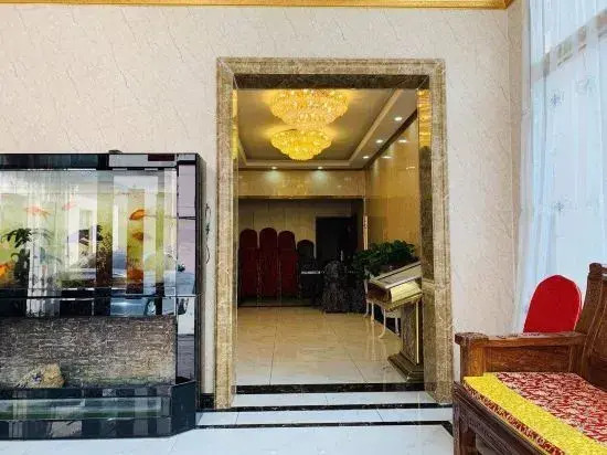 Taiyuan Mountain Water Source Apartment