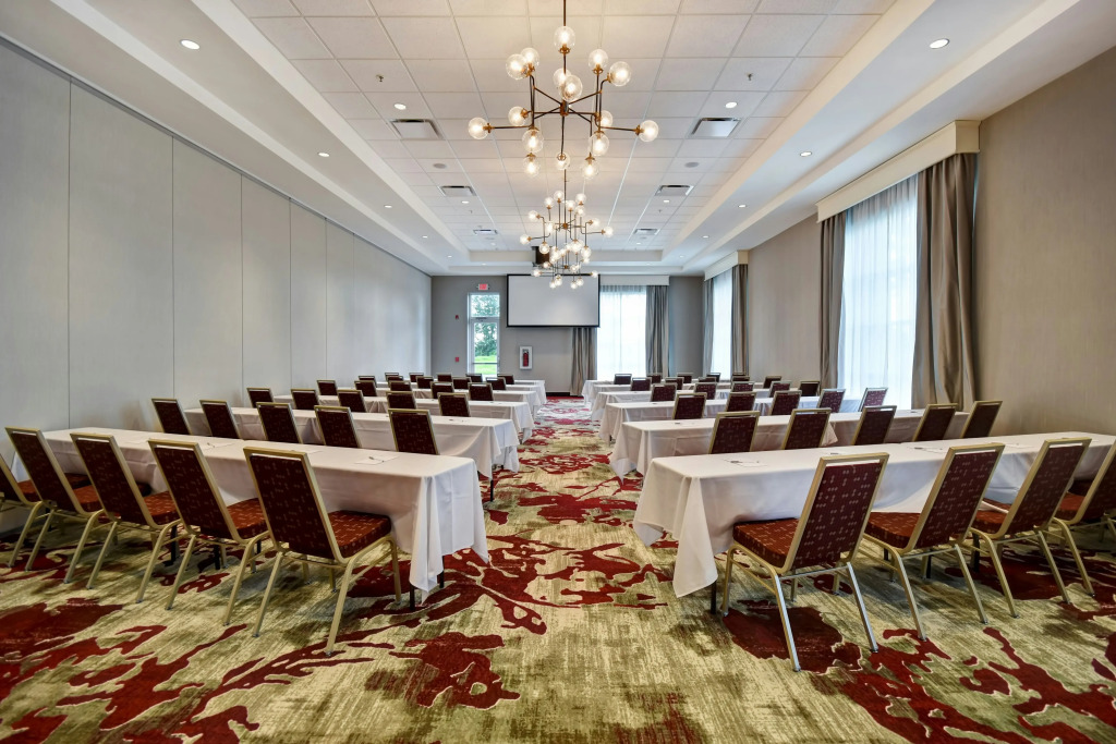 Hilton Garden Inn Lansing West
