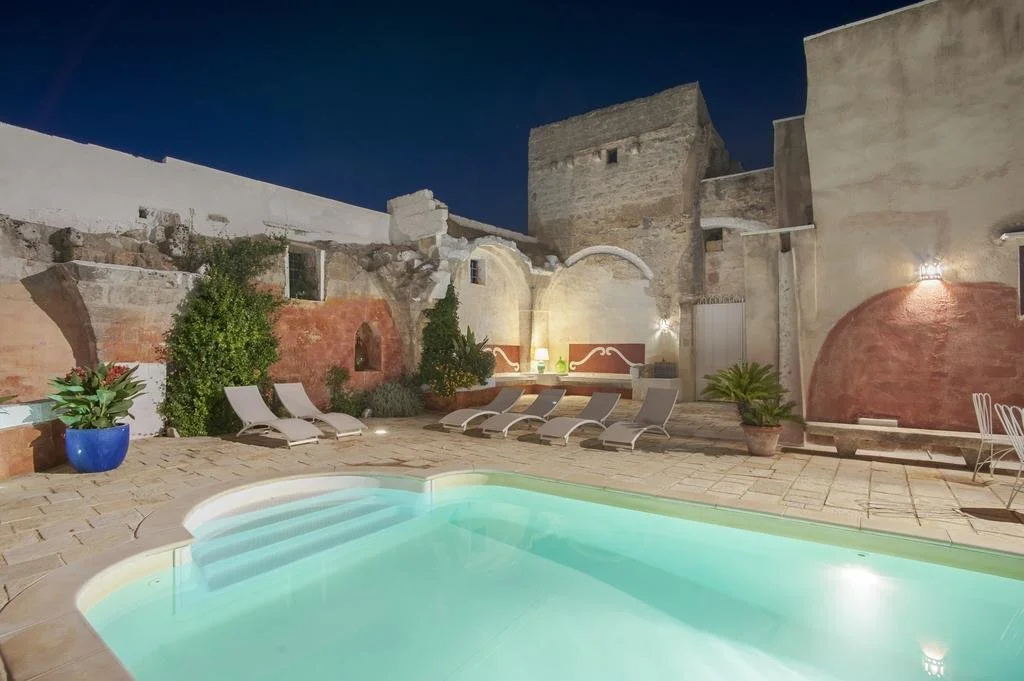 Masseria La Macchiola & Corti del Mito
