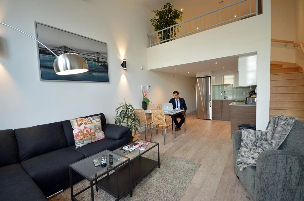 LikeAHotel-Ste Catherine/Downtown Montreal