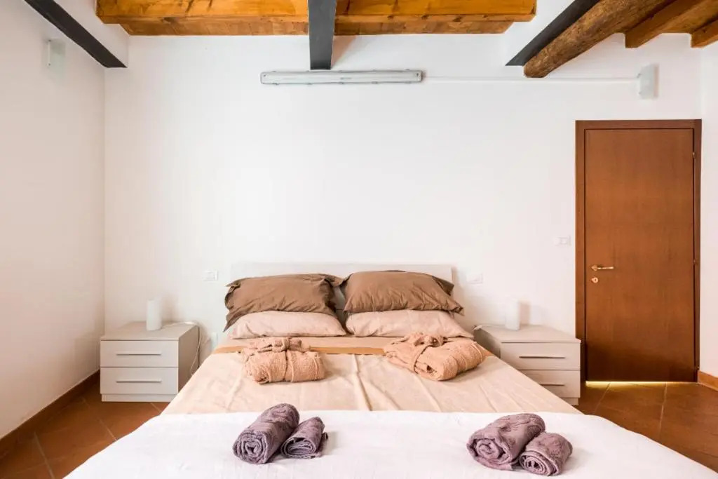 whouse suite apartment mirasole