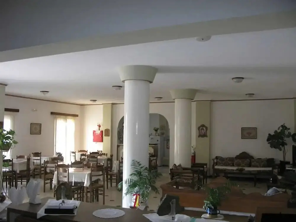 Hotel Adonis