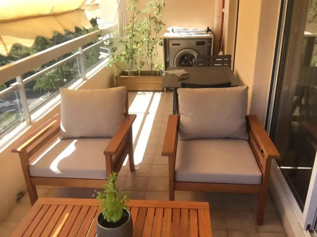 T3 avec piscine à 5min de Cannes