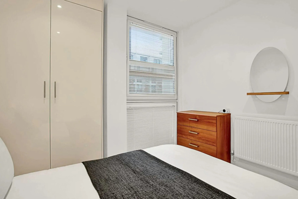 Urban Retreat: Stylish 1-bed Bliss