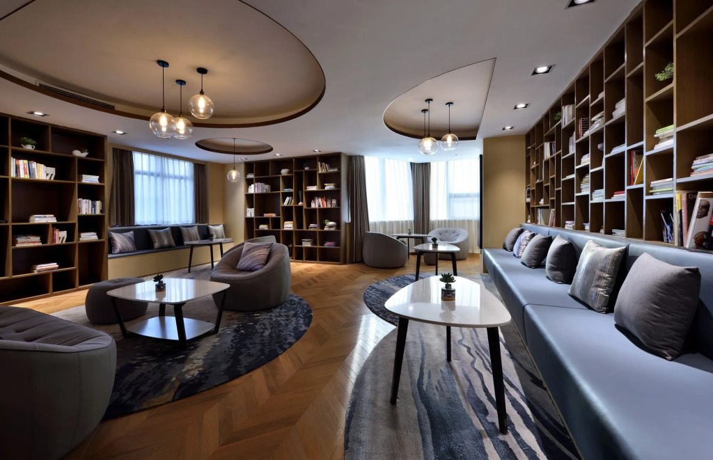 Atour Hotel Dalian Zhongshan Square