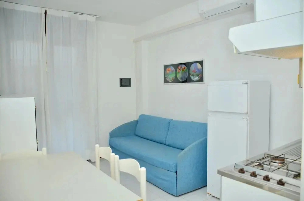 Luminous Flat With Private Garden Near the Beach