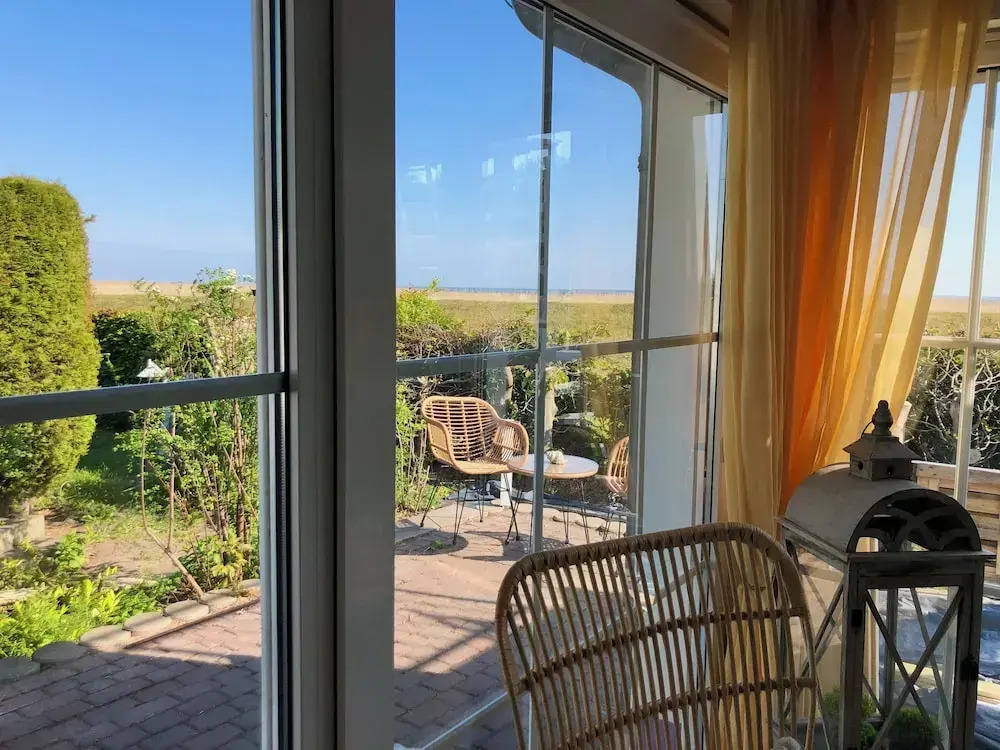 Serene Waterview Retreat 2 Bedrooms in Mönkebude, Germany