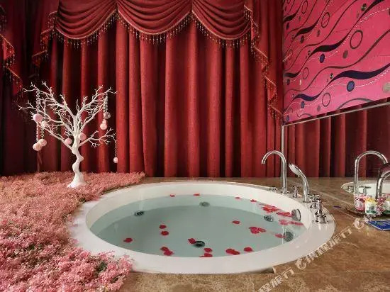 Tian Ge Themed Hotel