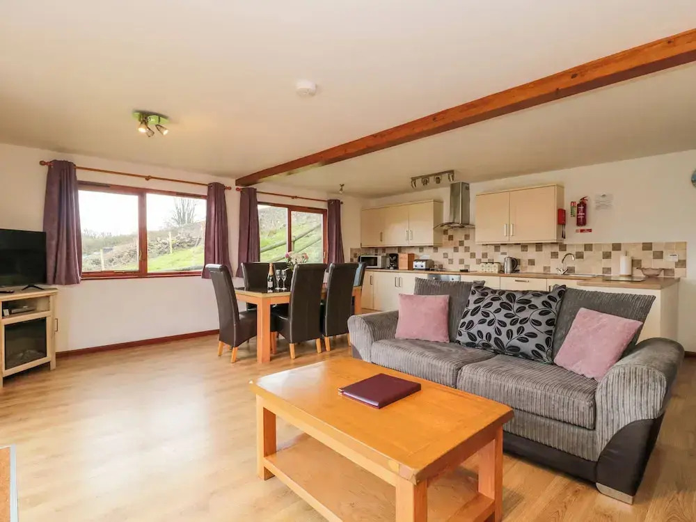 The Willow Lodge