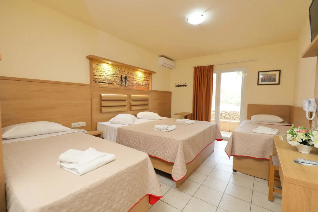 SunBay Hotel