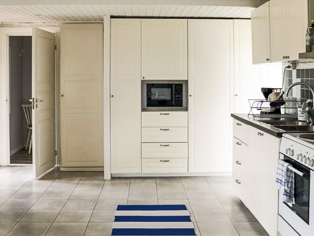 Family Holiday Home by the Sea