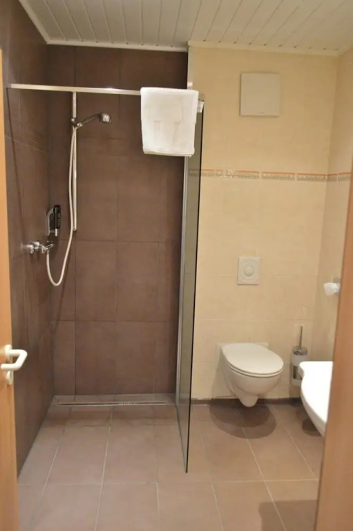Hotel B8 Voerde