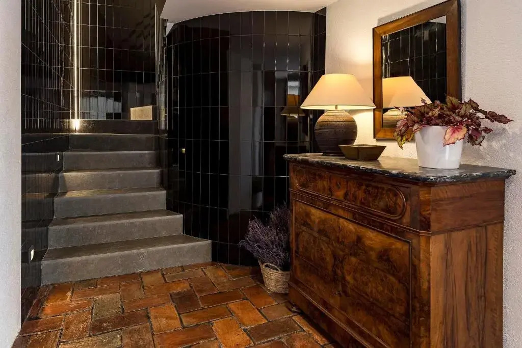 Vinatea Suites con jacuzzi privado en el centro de Morella