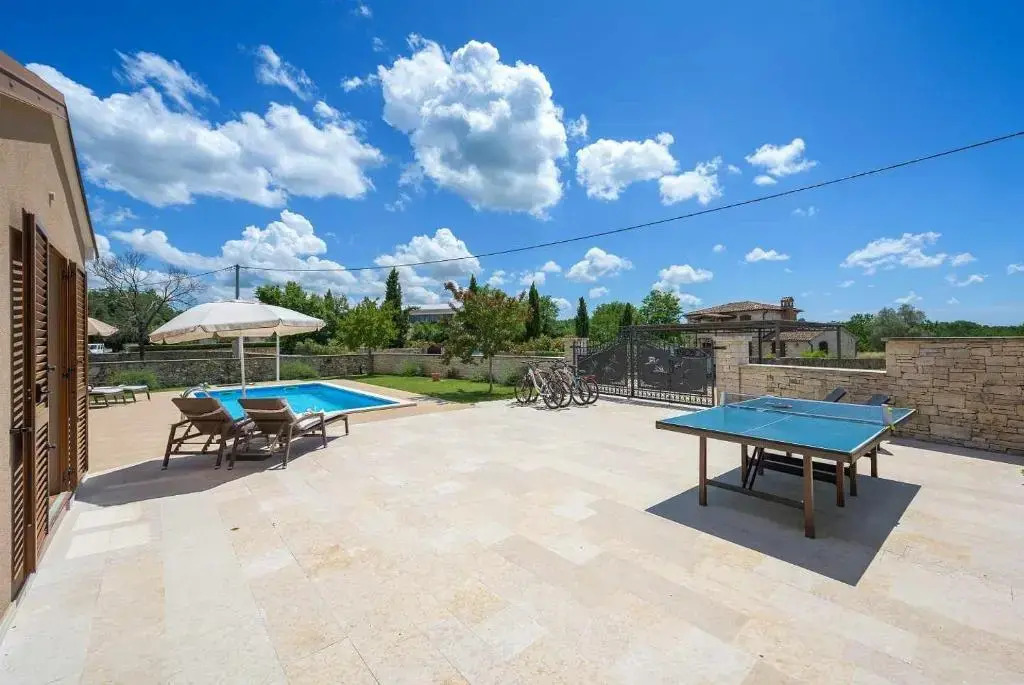 Villa Neo