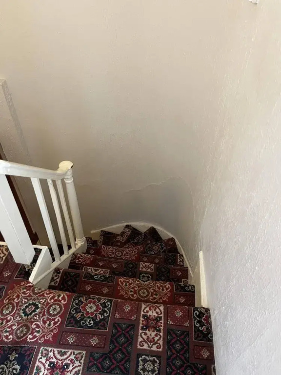 LAMPLIGHTER GUESTHOUSE