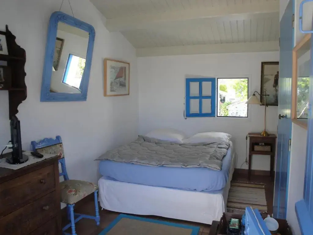 Le Buzet Bleu Bed & Breakfast