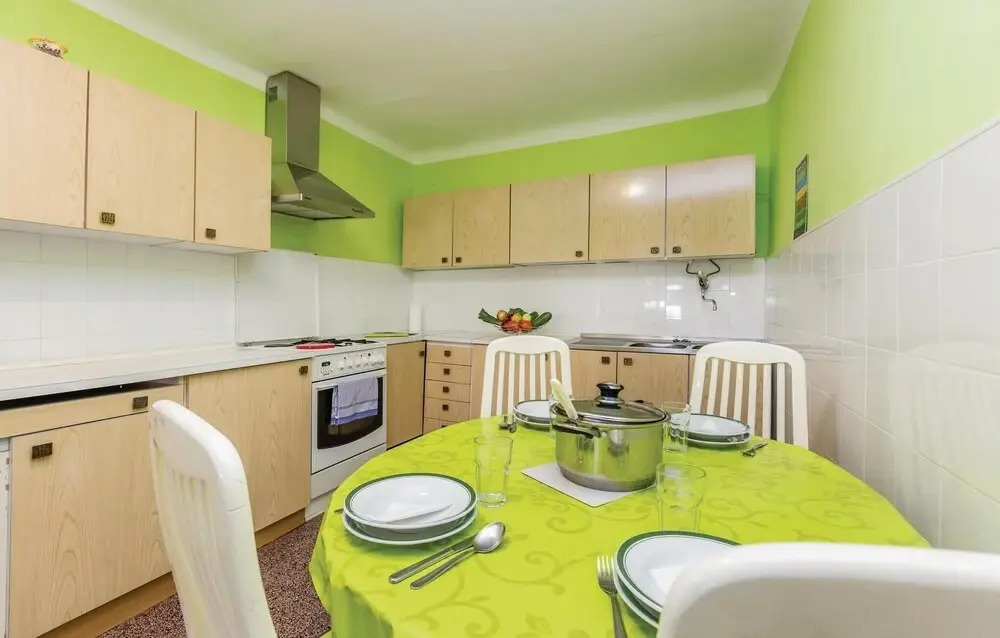 Stunning Home in Omisalj With Wifi and 4 Bedrooms