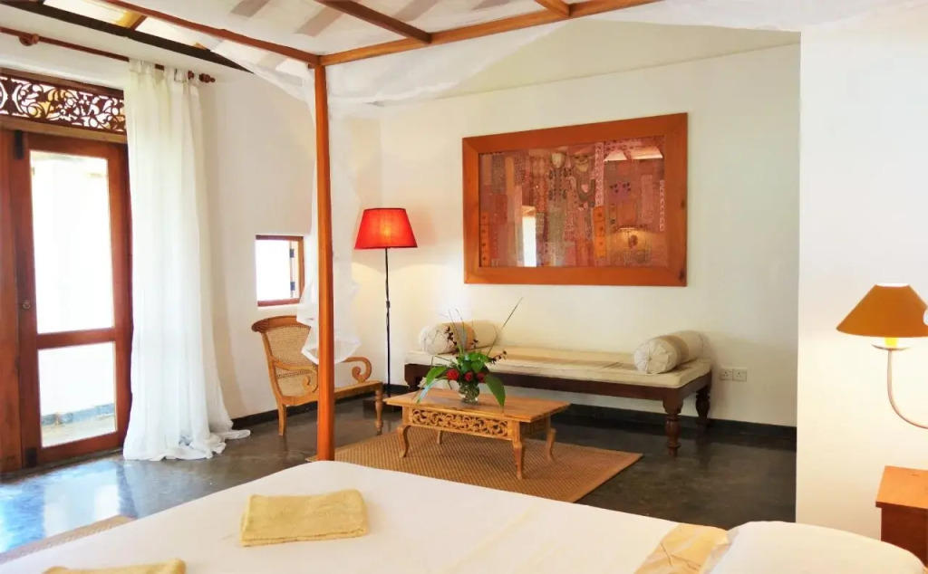 Amuura Beach Villa