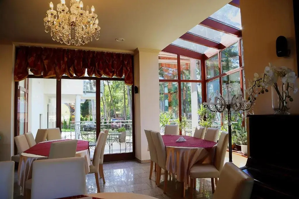 Villa Reza
