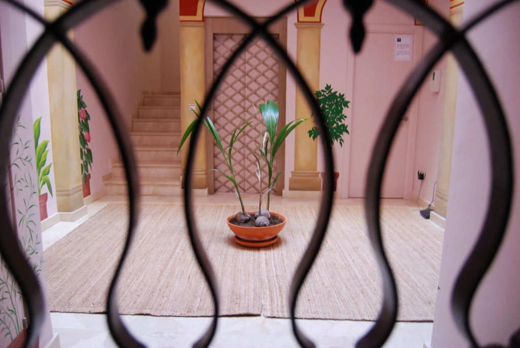 Life Apartments Giralda Suites