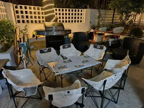 Lingshui Yinanwan Homestay (Nanwan Monkey Island Branch)