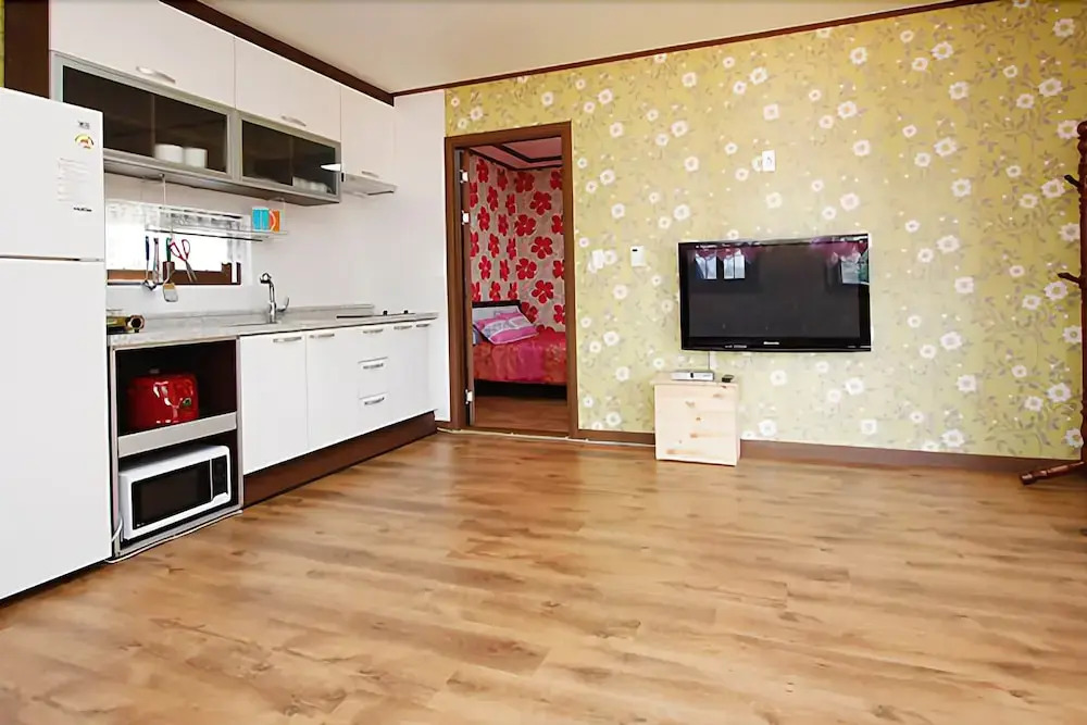Seosan Sunrise Beach Pension