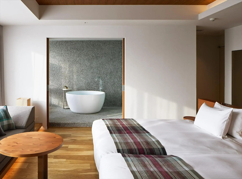 HOTEL STRATA NAHA