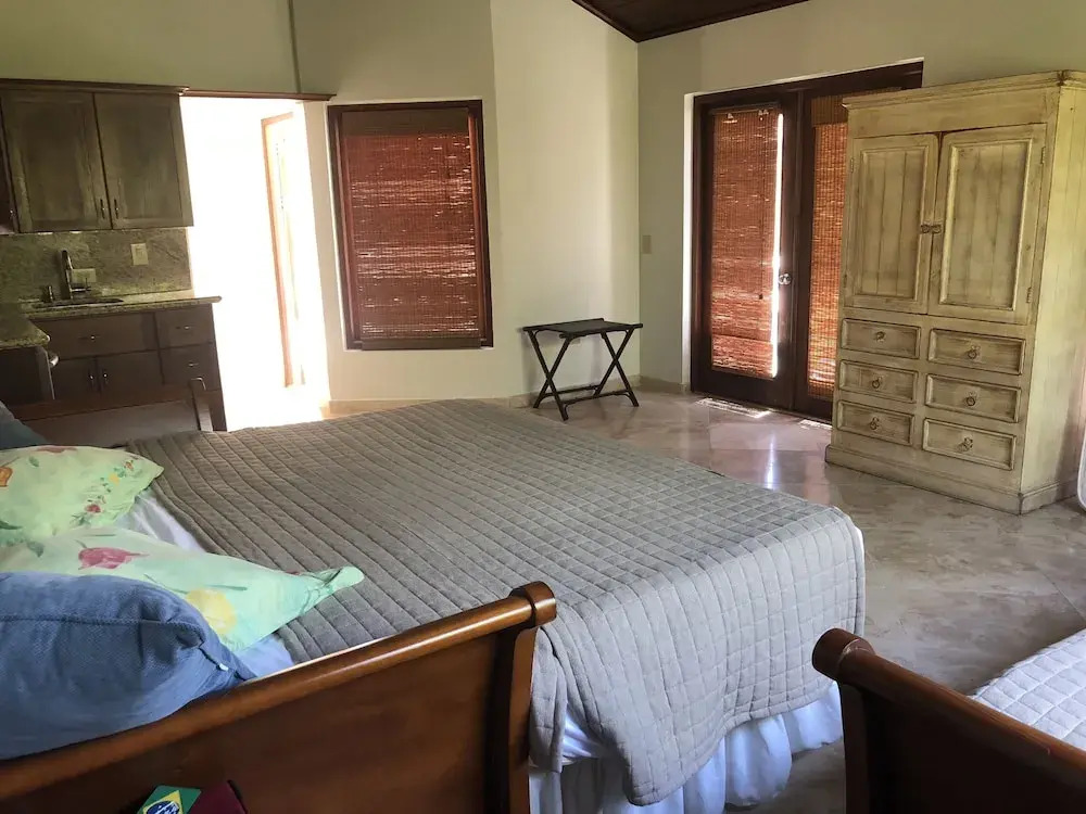 Paradise Retreat