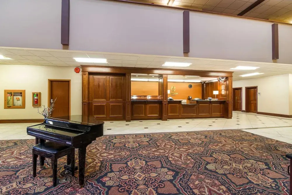 Holiday Inn