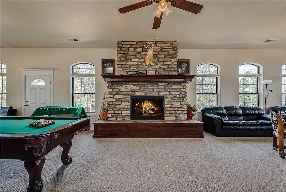 Alpine Village Lodge - Five Bedroom Cabin