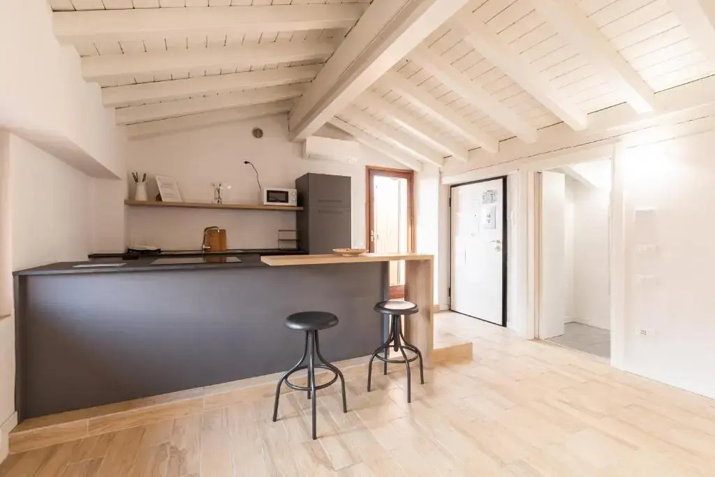 Appartamento Capriolo 28 - Affitti Brevi Italia