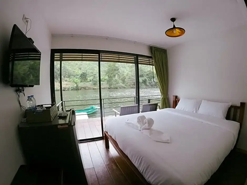 Baan Krupong