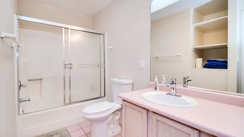 North Phoenix 6 Bedroom With Guest House & Pool!