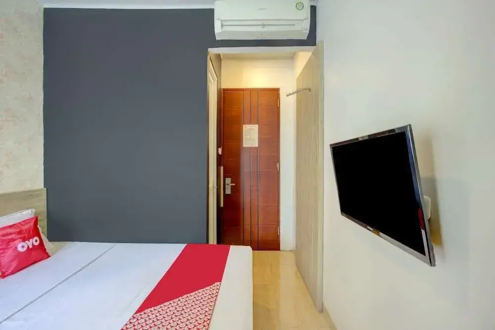 Hotel O Gambir Near Juanda Station Formerly Bunga Dahlia