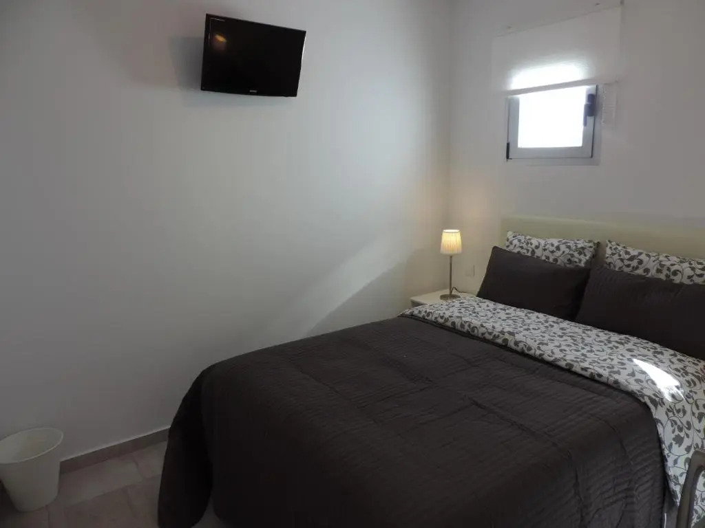 Los Gracioseros 209-2bed -1st Floor-A/C-UK TV-WiFi