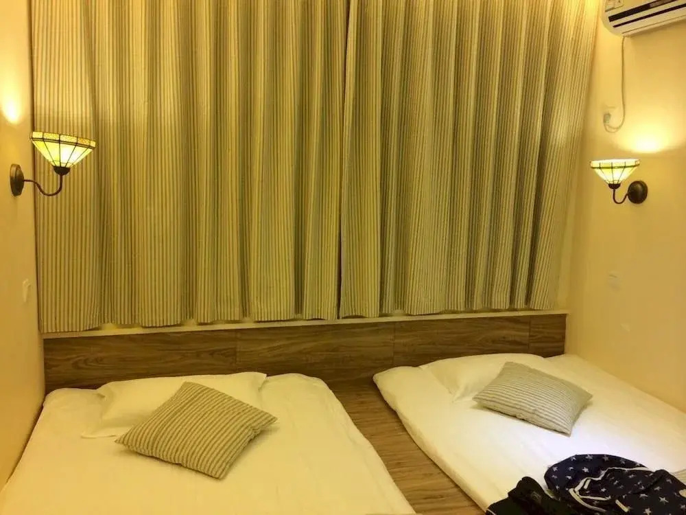 Chuxia Holiday Inn