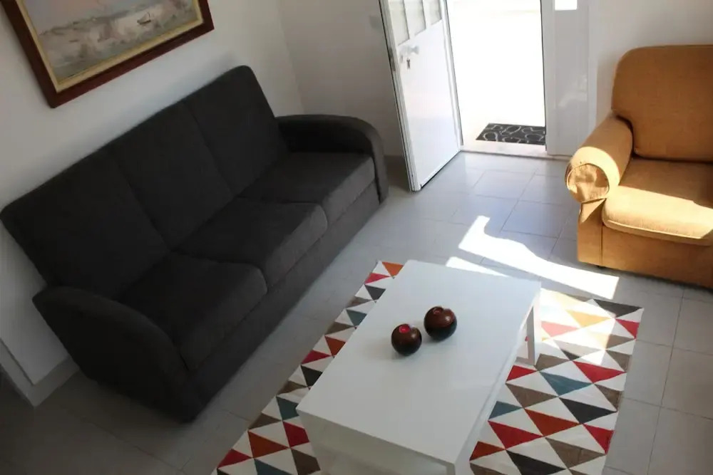 Quiet Villa near River and Nature by Rental4all