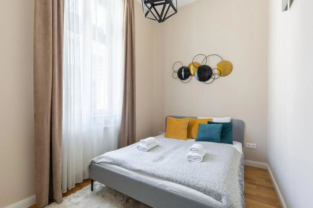 Lovely 2-bedroom apartment at the Vaci Street