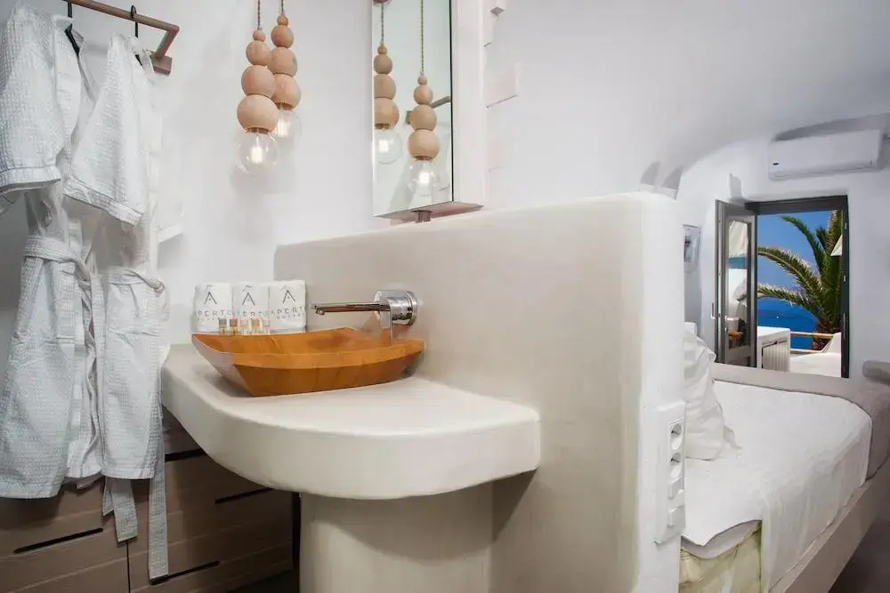 Athina Aperto Suites