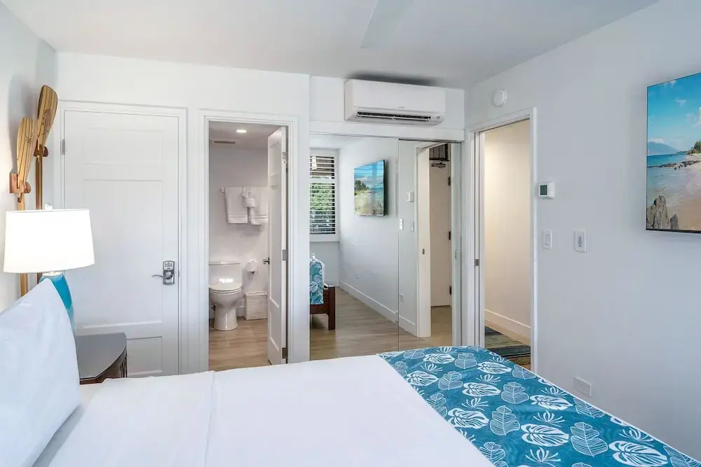 Kamaole Sands 1-307 - Prime Location, Stunning Renovation, Large Lanai, New AC