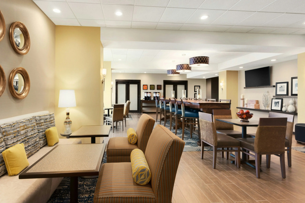 Hampton Inn by Hilton Kennewick at Southridge