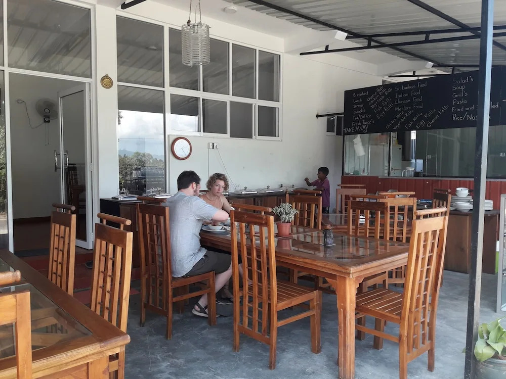 Ella Nature Life Guest & Restaurant -Free Pickup from Ella