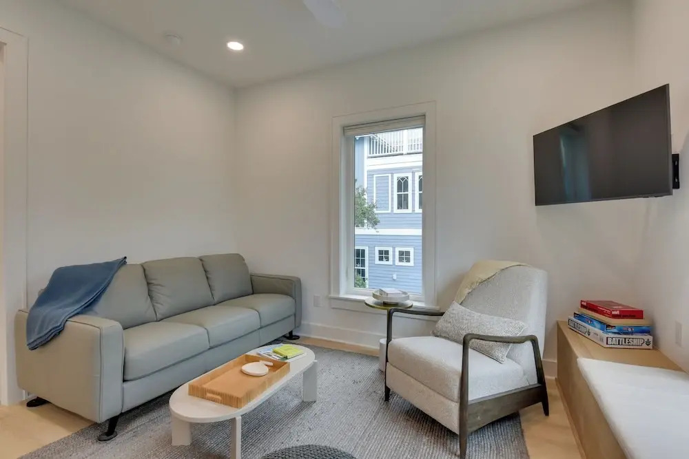 Walk to Gulf: Charming Santa Rosa Beach Duplex