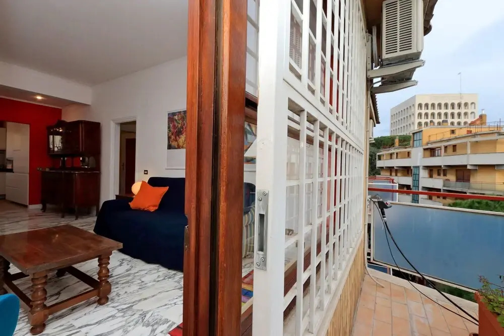 Rent In Rome - Appartamento Rainbow Eur