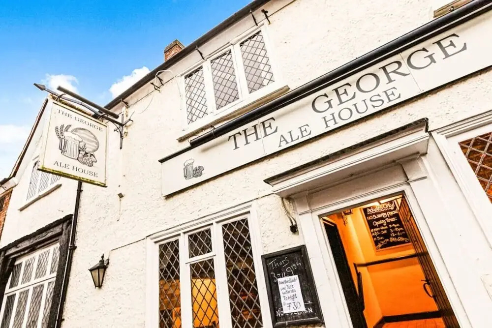 The George Inn Hotel Rooms - Room 1