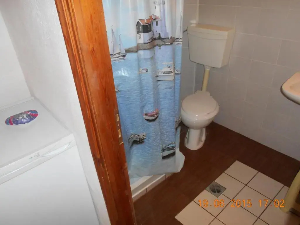 Doukas Apartments & Studios
