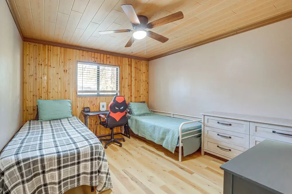 Near Scenic Trails & Parks! Central Payson Retreat