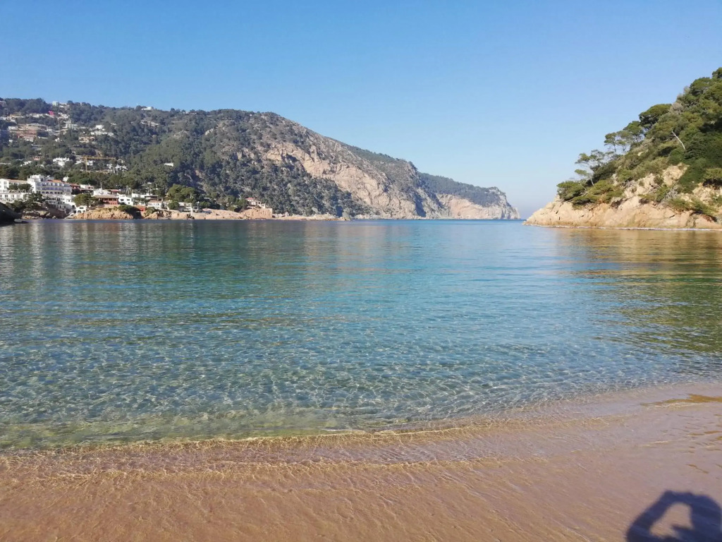 Sol y Mar 8-Maison jumelée avec terrasse, piscine et parking communautaire, surplomb de mer